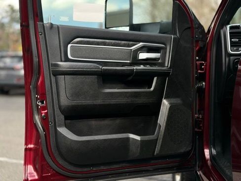 Used 2021 RAM 2500 Big Horn w/ Level 1 Equipment Group AWD/4WD image 9