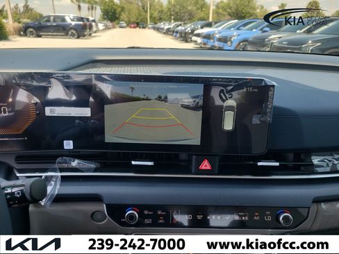 New 2026 Kia Carnival EX FWD image 29