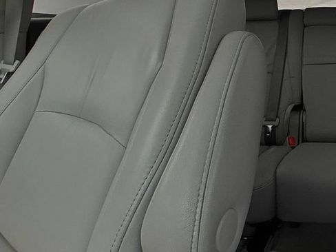 Used 2005 Lexus RX 330 AWD image 25