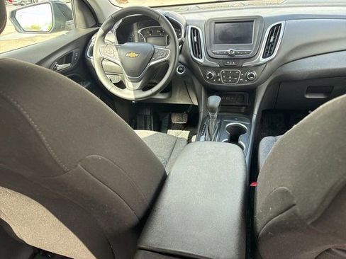 Used 2024 Chevrolet Equinox LT w/ LPO, Floor Liner Package FWD image 39