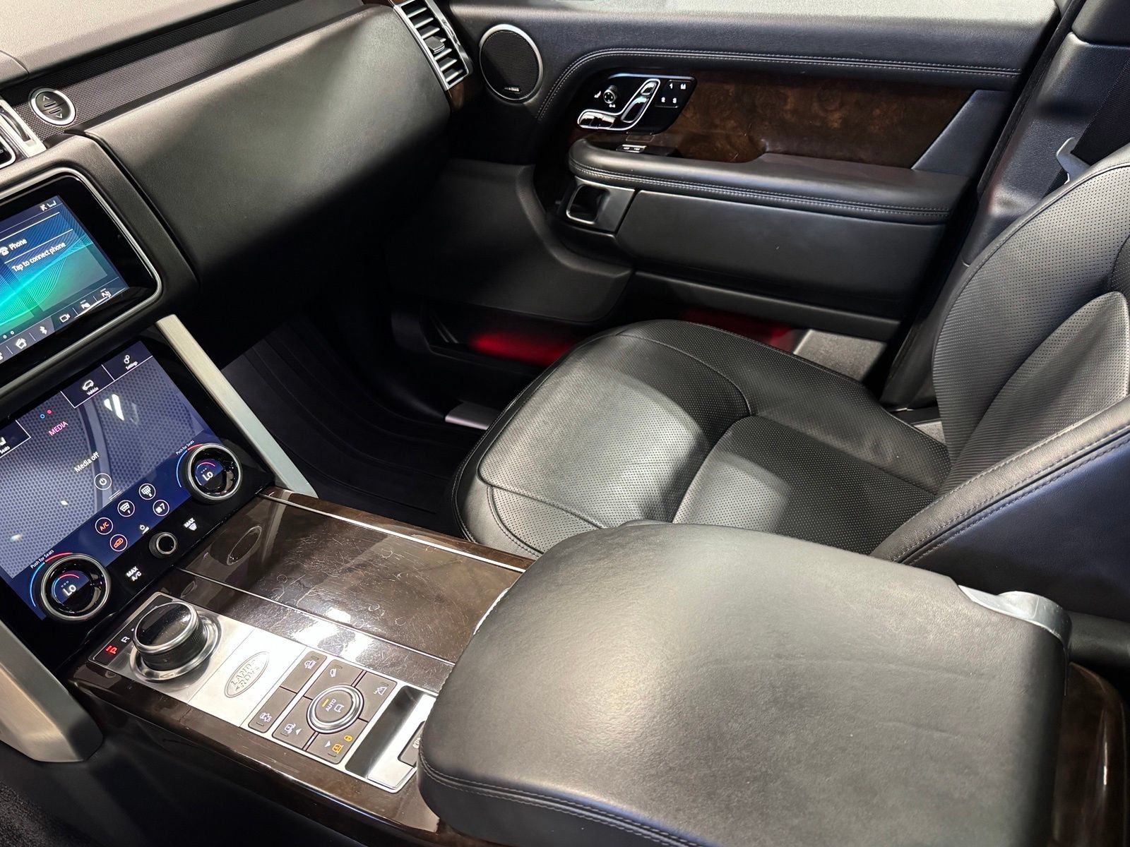 Used 2022 Land Rover Range Rover Westminster Edition AWD/4WD image 17