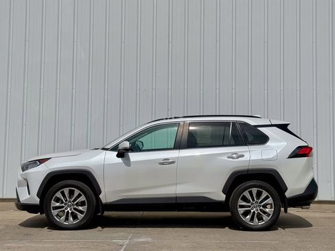 Used 2021 Toyota RAV4 Limited w/ Limited Grade Weather Package image 3