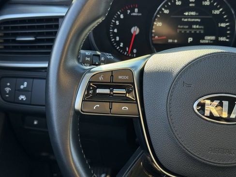 Used 2019 Kia Sorento EX image 26