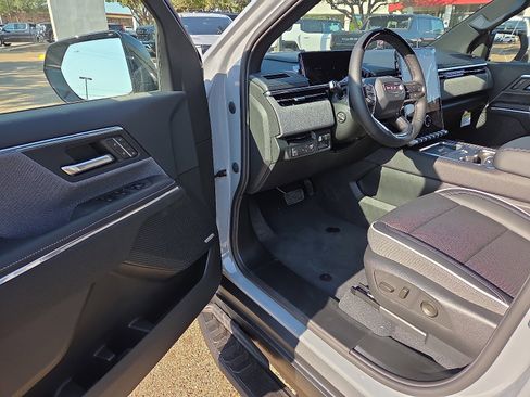 New 2026 GMC Sierra EV Elevation w/ Premium Package image 9