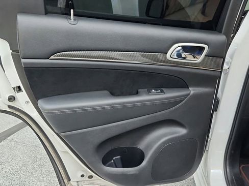 Used 2018 Jeep Grand Cherokee Trackhawk image 31