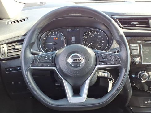 Used 2019 Nissan Rogue S image 23