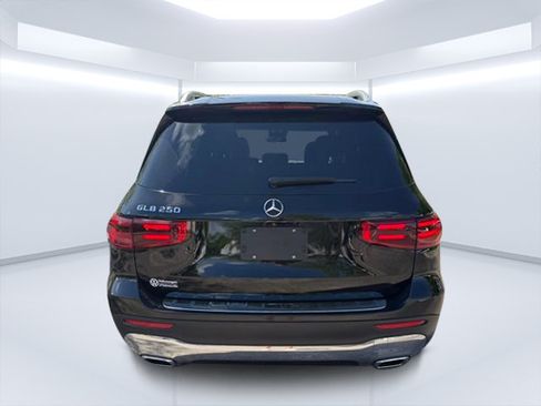 Certified 2025 Mercedes-Benz GLB 250 image 5