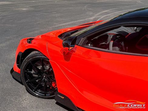 Used 2021 McLaren 765LT RWD image 41