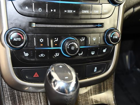 Used 2016 Chevrolet Malibu LTZ FWD image 27