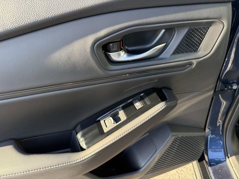 Certified 2025 Honda Accord Touring image 35