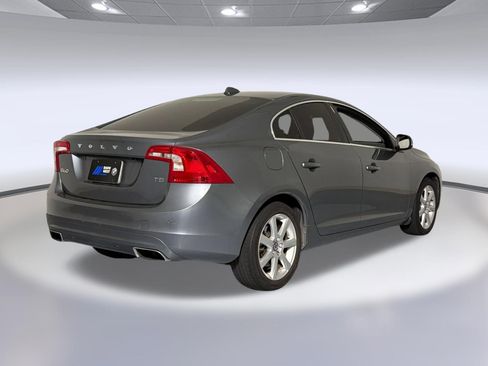Used 2016 Volvo S60 T5 Premier w/ Convenience Package FWD image 7