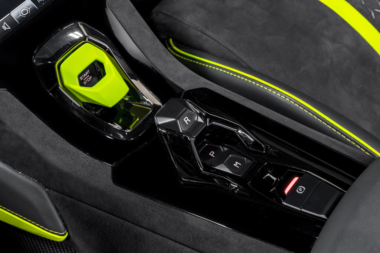 Used 2023 Lamborghini Huracan Tecnica RWD image 29