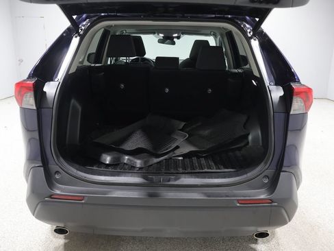 Used 2022 Toyota RAV4 XLE w/ Convenience Package AWD/4WD image 21