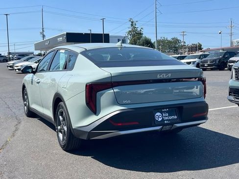 Certified 2025 Kia K4 FWD image 7