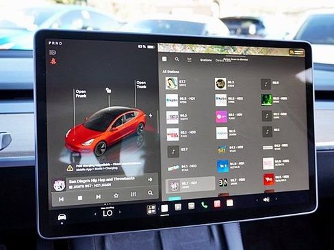 Used 2023 Tesla Model 3 Standard Range RWD image 26