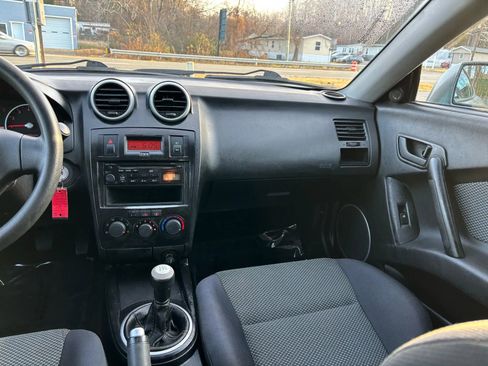 Used 2006 Hyundai Tiburon GS image 26