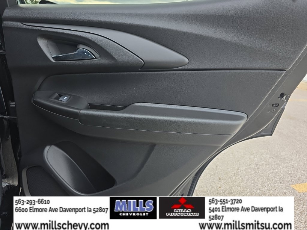 Used 2022 Chevrolet TrailBlazer LT w/ Convenience Package FWD image 19