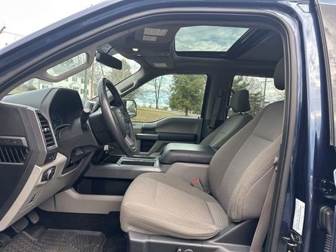 Used 2017 Ford F150 XLT w/ Equipment Group 302A Luxury image 10