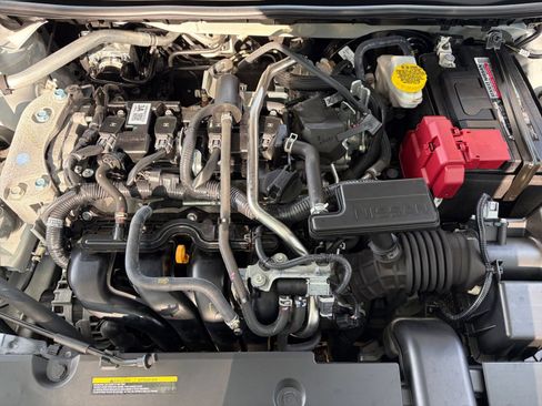 Used 2025 Nissan Sentra S FWD image 30