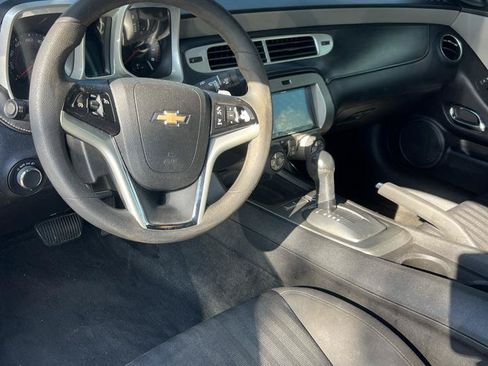 Used 2015 Chevrolet Camaro LS RWD image 7