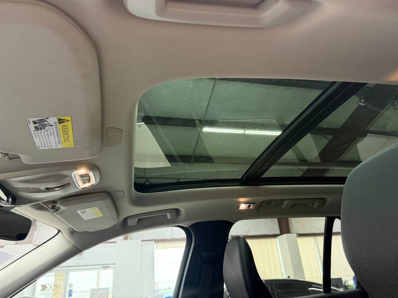 Used 2019 Volvo XC90 T6 Momentum AWD/4WD image 30