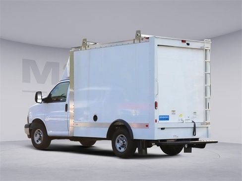 New 2023 Chevrolet Express 3500 w/ Power Convenience Package image 3