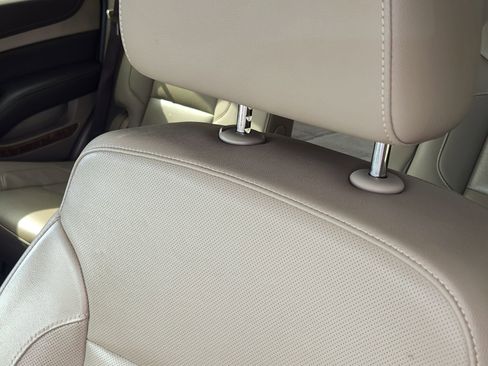 Used 2019 Chevrolet Tahoe Premier image 16