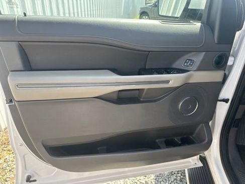 Used 2019 Ford Expedition XLT w/ Equipment Group 202A image 14