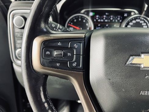 Used 2019 Chevrolet Silverado 1500 High Country image 25