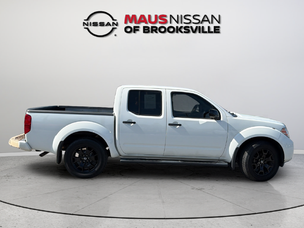Used 2021 Nissan Frontier SV w/ Midnight Edition Floor Mats AWD/4WD image 13
