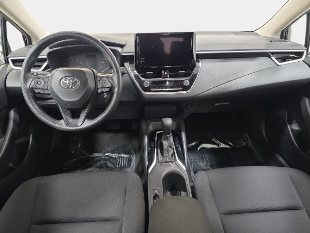 Certified 2025 Toyota Corolla LE FWD image 9