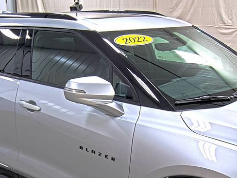 Certified 2022 Chevrolet Blazer RS w/ Enhanced Convenience Package image 15