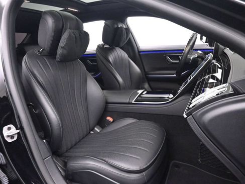Used 2023 Mercedes-Benz S 500 4MATIC w/ AMG Line image 31