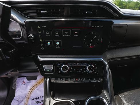 Used 2026 GMC Sierra 2500 Denali w/ Denali Reserve Package AWD/4WD image 25