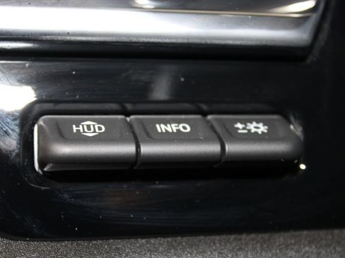 Used 2023 Chevrolet Silverado 1500 High Country w/ Technology Package AWD/4WD image 37
