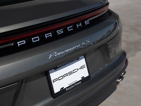 Certified 2025 Porsche Panamera 4S image 30