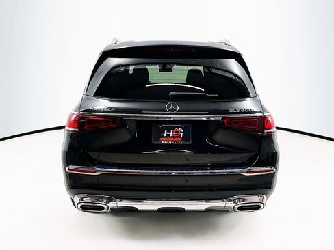 Used 2023 Mercedes-Benz Maybach GLS 600 4MATIC image 7