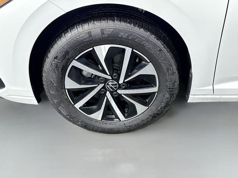 Used 2026 Volkswagen Jetta S FWD image 37