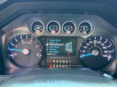 Used 2016 Ford F250 Platinum w/ Snow Plow Prep Package AWD/4WD image 25