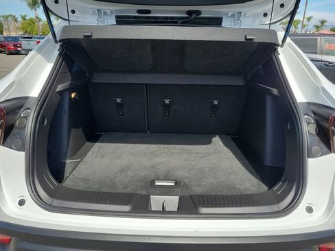 Used 2024 Chevrolet Trax RS w/ Driver Confidence Package image 29