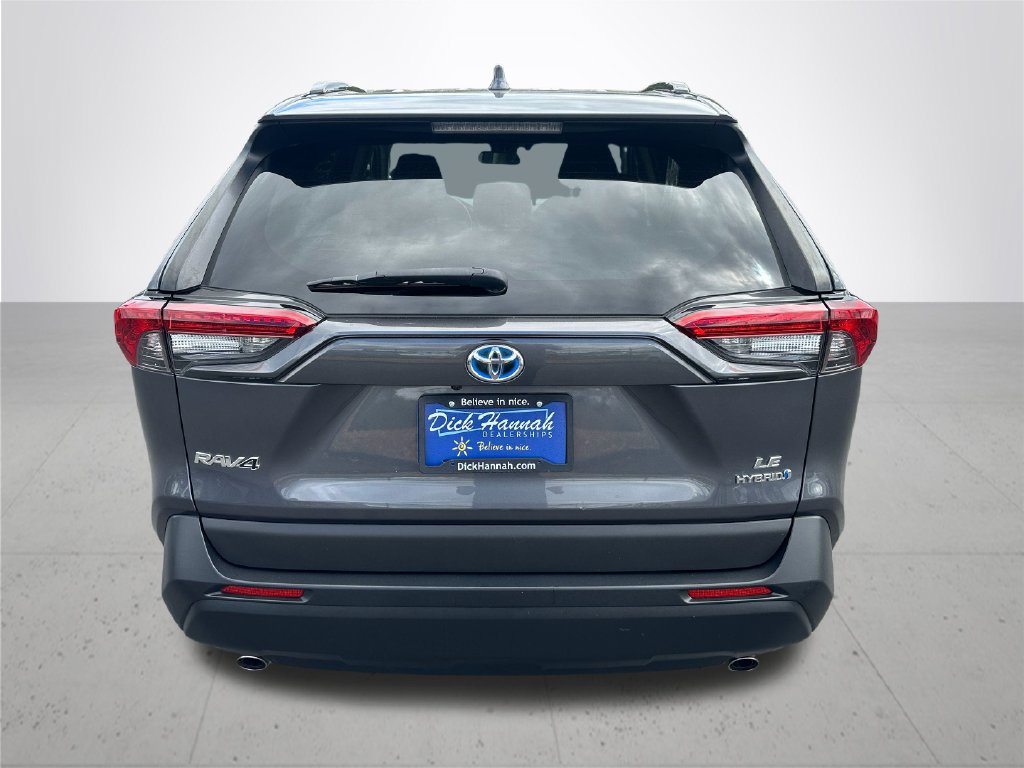 Used 2020 Toyota RAV4 LE w/ All Weather Liner Package AWD/4WD image 8