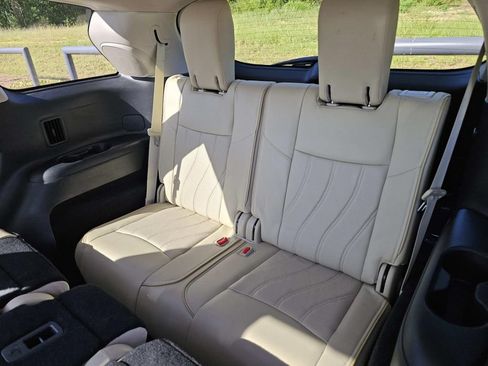 Used 2015 INFINITI QX60 FWD w/ Premium Plus Package image 18
