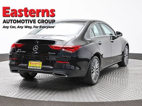 Used 2023 Mercedes-Benz CLA 250 4MATIC image 5