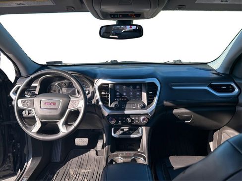 Used 2020 GMC Acadia SLT w/ Premium Package image 28