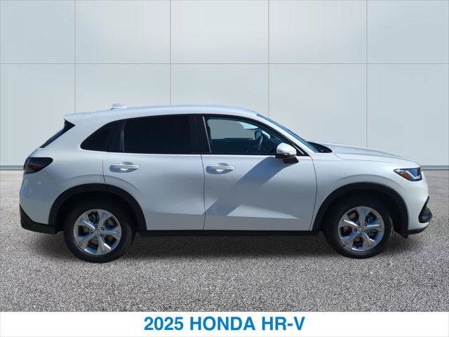 Certified 2025 Honda HR-V LX image 6