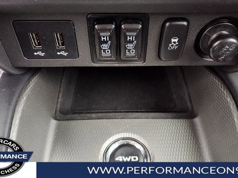 Used 2018 Mitsubishi Outlander Sport SE image 21