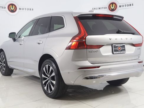 Used 2023 Volvo XC60 B5 Plus w/ Climate Package image 4