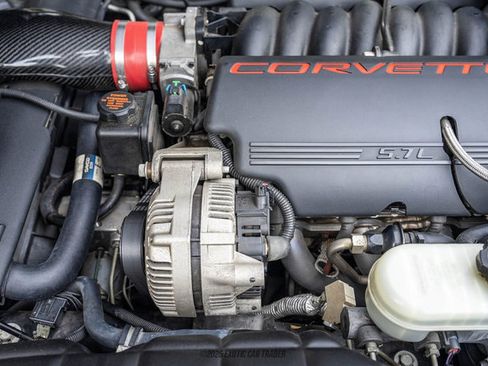 Used 2000 Chevrolet Corvette Coupe RWD image 22