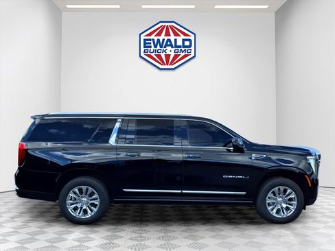 Certified 2026 GMC Yukon XL Denali w/ Sun & Power Step Package AWD/4WD image 3