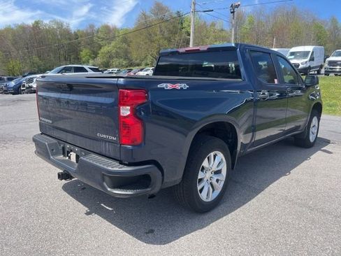 Used 2022 Chevrolet Silverado 1500 Custom AWD/4WD image 6